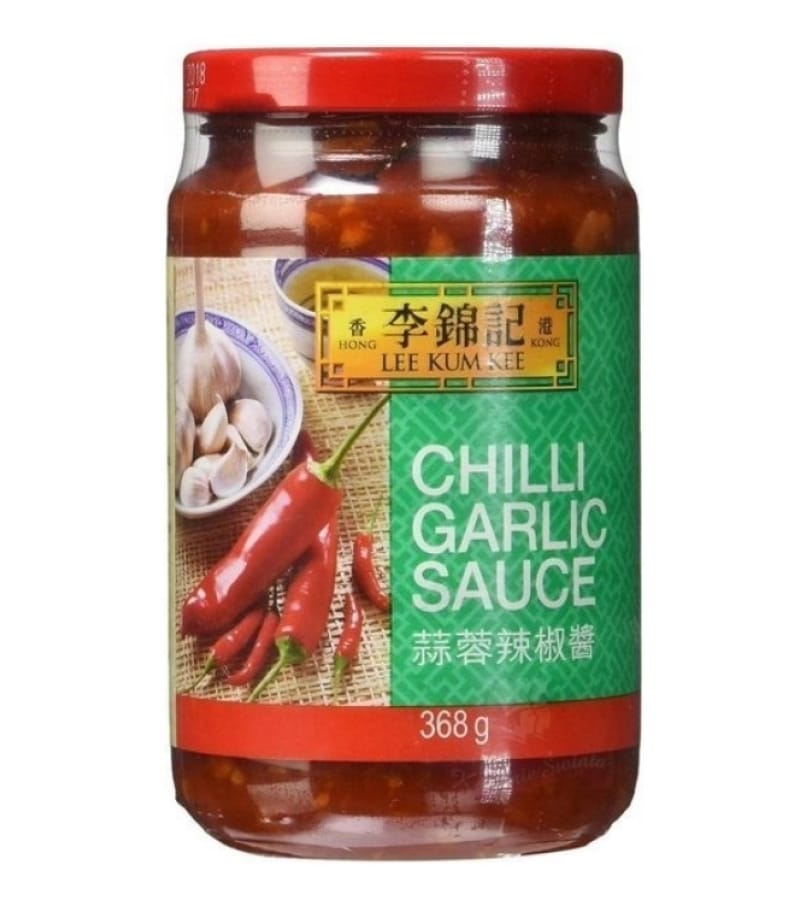 Lee Kum Kee Sos Chili z Czosnkiem 368g – Ostry i Aromatyczny - obrazek 1